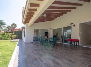 ¡Bienvenido a tu nuevo hogar en Atlixco, Puebla! Esta espaciosa casa de 1752 M2 · Casa en Venta en Atlixco