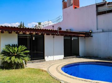 Casa de 3 habitaciones, Cuernavaca · Casa en Venta y Renta Ubicada en Río Tamazula, Colonia Vista Hermosa.