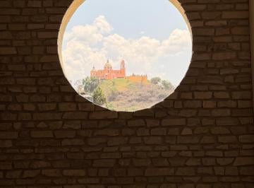 Casa de 3 habitaciones, San Pedro Cholula · Casa con Arquitectura de Autor Nueva en Renta en El Corazón de San Pedro Cholula, Recta a Cholula
