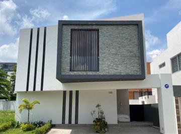 Casa de 3 habitaciones, Zapopan · Casa en Venta en Solares - Coto Sendeira 149