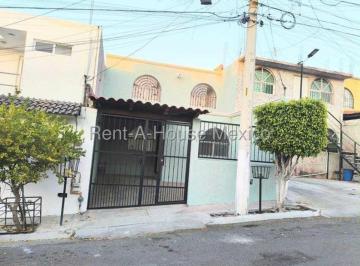 Casa de 3 habitaciones, Corregidora · Casa en Venta en El Fortín, Corregidora, Qro. Ea