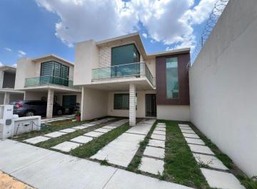 Casa de 3 habitaciones, Zempoala · Hermosa y Amplia Casa en Montenovo