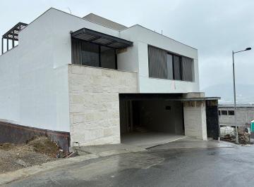 d7ba5a6334f3b449394c623e0b39d2e0d4b75efe52dbb62c28725e1609c2b846 · Casa en Venta Castaños del Vergel Monterrey C. N.