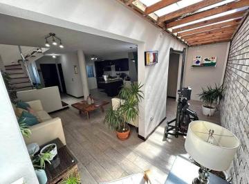 Casa de 3 habitaciones, Tijuana · Casa en Venta en Colinas California (Privada San Bartolomé)