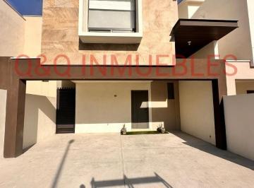 Casa · 130m² · 4 Recámaras · 2 Estacionamientos · Casa en Renta Amueblada y Equipada en Puerta Jardin Sector Arboreto en Apodaca N. L.