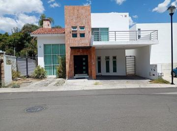 Casa de 3 habitaciones, Querétaro · Casa en Venta en Santa Fe Juriquilla – Ubicación Premium y Alta Plusvalía