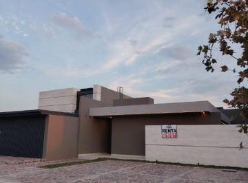 Casa de 3 habitaciones, León · Casa en Renta en León Guanajuato