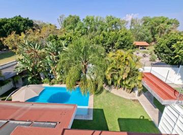Casa · 1000m² · 4 Recámaras · 11 Estacionamientos · Casa en Venta en Atlixco con Piscina, 2500 m de Terreno