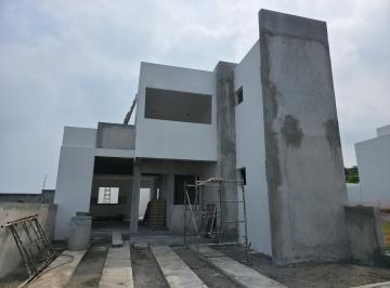 Casa · 152m² · 3 Recámaras · 2 Estacionamientos · Casa en Venta con Recámaras en Planta Baja en Lomas del Mediterráneo Riviera Veracruzana Alvarado Ve