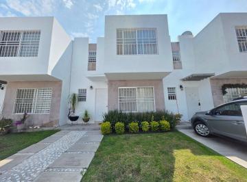 Casa de 3 habitaciones, Corregidora · Casa en Venta en Paseos del Bosque, Modelo Tabachin, Corregidora Queretaro