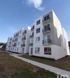 Departamento · 83m² · 3 Recámaras · 1 Estacionamiento · Departamento en Venta en Fraccionamiento Palmanova, Playa del Carmen