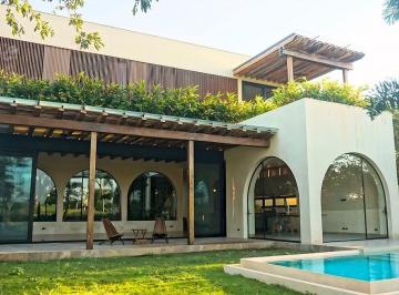 b70f2fbdb06dcecefd2dc494da3c2708077ef5b50f34b031f39ae7cab09db937 · Fairway Luxury Estate en Provincia Golf Club a La Venta - Hi