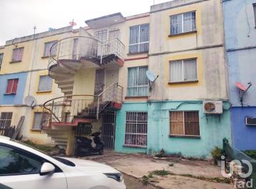 Departamento · 46m² · 2 Recámaras · 1 Estacionamiento · Departamento Planta Baja en Venta en Fraccionamiento Sotavento, Veracruz, Ver.