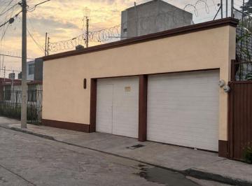 Casa de 4 habitaciones, Irapuato · Casa en Renta Prolongación La Moderna