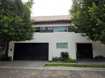 Casa · 500m² · 4 Recámaras · 3 Estacionamientos · Espectacular Residencia en Renta - La Isla 2, Lomas de Angelópolis I