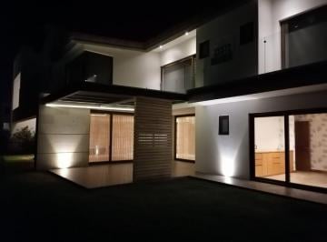 Casa de 3 habitaciones, Metepec · Casa en Venta en Providencia