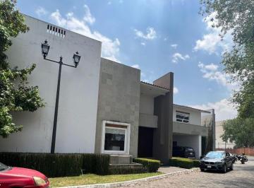 Casa de 3 habitaciones, Metepec · Casa en Venta en Providencia Malaga