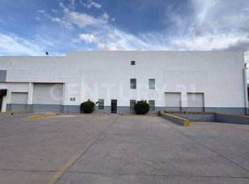 Bodega comercial · 1390m² · 16 Estacionamientos · Bodega en Renta Complejo Industrial Chihuahua, Chihuahua