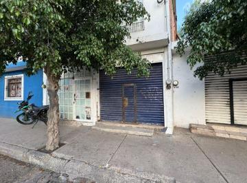 Casa uso de suelo de 2 habitaciones, Irapuato · Casa con Uso de Suelo en Av Gomez Morin, irapuato Gto.