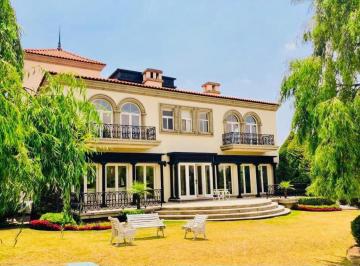 Casa de 4 habitaciones, Huixquilucan · Casa en Venta en Fraccionamiento Fuentes de Las Lomas
