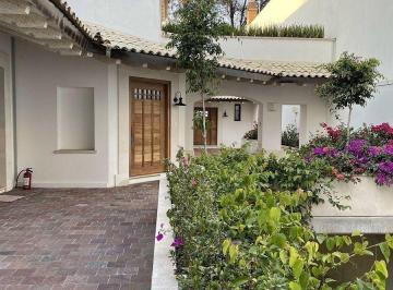 d129aec35969d6a4481392068686a9577daea4f12cc4f481025260ee96261b8d · En Venta Casa Condominio Horizontal Coyoacan con Elevador