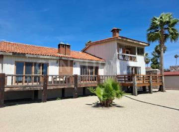Departamento · 60m² · 1 Recámara · 1 Estacionamiento · Cabaña Privada con Vista Al Mar - Quintas Papagayo, Ensenada, B. C