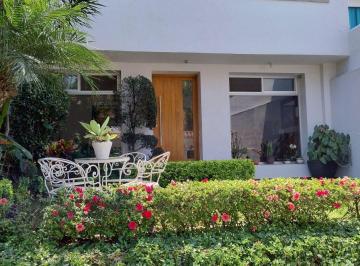 Casa de 4 habitaciones, Cuernavaca · Casa con 248 m² de Terreno y 4 Recámaras en Venta, La Cañada