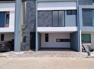 Casa de 4 habitaciones, Cuautlancingo · Casa Nueva en Venta Atrás de Plaza San Diego