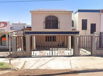 Casa de 2 habitaciones, Cajeme · Venta de Casa en Col Terras Cd Obregon Sonora Calle Paris 1011