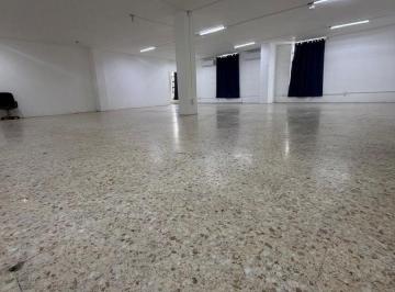 Oficina , Monterrey · Renta de Oficinas en Ave Guerrero y Calzada Victoria en Esquina
