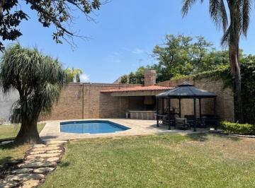 Casa de 4 habitaciones, San Pedro Garza García · Casa en Venta en Col. del Valle