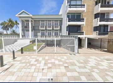 Casa de 4 habitaciones, Mazatlán · Casa en Venta en Av del Mar Mazatlán