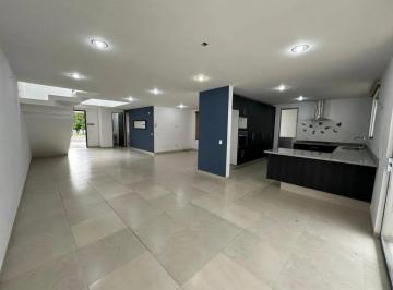 Casa · 280m² · 4 Recámaras · 3 Estacionamientos · Casa - Lomas de Juriquilla