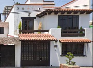 Casa de 4 habitaciones, Gustavo A. Madero · Casa en Ctm El Risco en Remate Bancario
