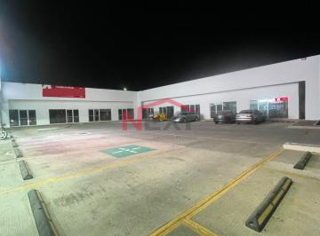 Foto principal · Local de Renta en Plaza San Enrique Sobre Blvd. Quiroga