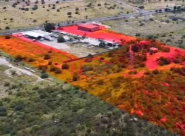 Foto principal · Terreno en Venta con Construccion Sobre Blvd. Enrique Mazon
