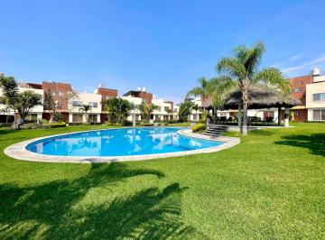 Casa en condominio de 3 habitaciones, Emiliano Zapata · ¡Casa Amueblada en Resid. Los Sauces con Seguridad y Alberca!, a 10 Min del Tec de Monterrey