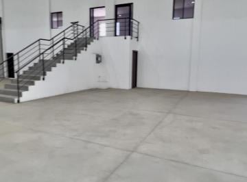 Bodega comercial · 2119m² · 8 Estacionamientos · En Industrial Santa Catarina (Gonher)
