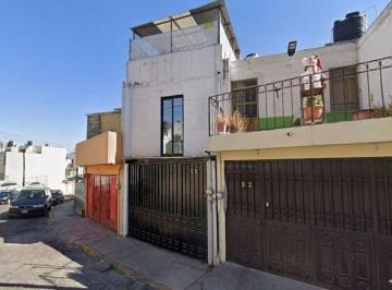 Casa de 2 habitaciones, Puebla · Casa en Venta en Puebla, Puebla