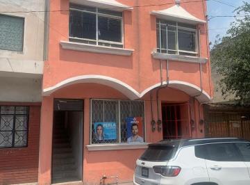 Casa · 363m² · 9 Recámaras · Casa en Venta en Col. Talleres, Monterrey