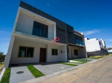 Casa en condominio de 4 habitaciones, Zapopan · Casa en Venta en Valle Imperial, Zapopan | Coto Imperio Austriaco |
