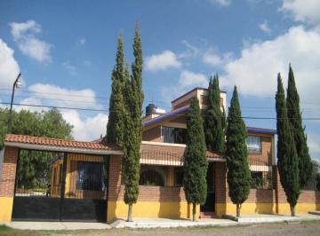 Quinta de 5 habitaciones, Teotihuacán · Quinta en Teotihuacan, Departamento en Pb, Areas Verdes, 3 Pisos.