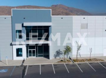 Bodega comercial · 5579m² · 45 Estacionamientos · Nave Industrial en Renta de 5,579 m², en Andador Vecinal Tijuana, B. C.