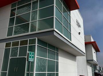 Nave industrial , El Marqués · Nave Industrial en Renta Zona Aeropuerto
