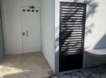 Local comercial · 15m² · Local Renta Cancún Centro Sm²2 15 m² Económico Oficina