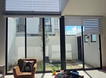 Casa · 237m² · 3 Recámaras · 2 Estacionamientos · Casa en Fraccionamiento Sacromonte