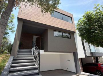 Casa en condominio de 4 habitaciones, San Andrés Cholula · Casa en Venta – Parque Cuernavaca, Lomas de Angelópolis (Cascatta)