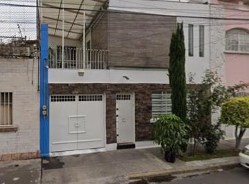 Casa de 4 habitaciones, Gustavo A. Madero · Casa en Venta en Nte. 24 - a 27, Industrial, Gustavo A. Madero, Ciudad de México.