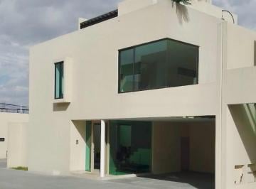 Casa en condominio de 3 habitaciones, Toluca · Casa en Venta en Toluca