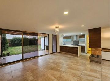 Casa · 250m² · 3 Recámaras · 3 Estacionamientos · Casa en San Andrés Ocotlán